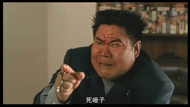 李小龙和泰拳王经典格斗场面（李小龙收做干儿）(12)