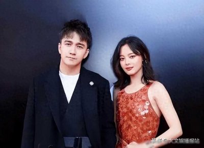 ​辛芷蕾与翟天临恋情稳定，男方借女方风头试图复出