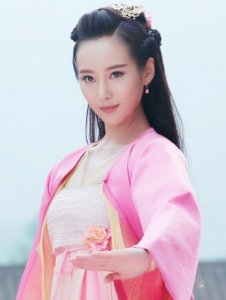 ​《花千骨》原著：霓漫天—天资卓越，绝色无双，却因嫉妒走向灭亡