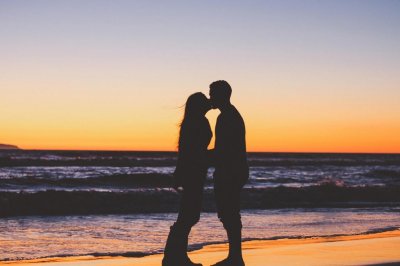 ​秒回你信息的男生有三种，前两种不如不要，最后一种才是真爱