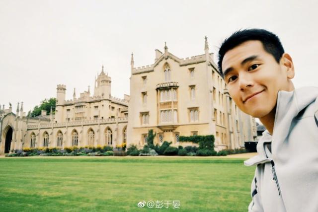 彭于晏被男富商睡了的消息到底是真是假?