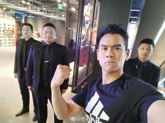 彭于晏被男富商睡了的消息到底是真是假?