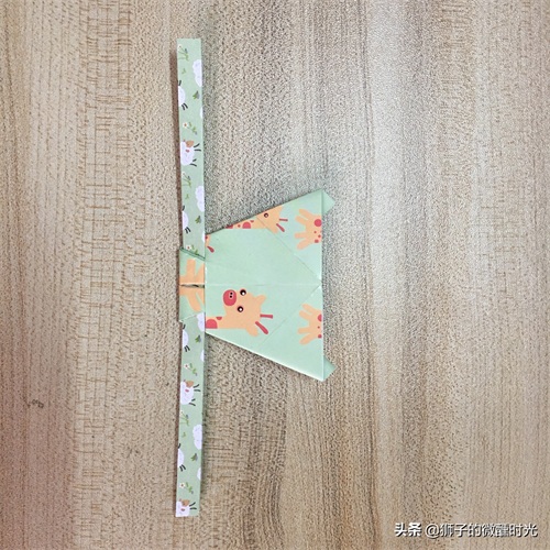 创意纸艺手工教程——「折纸」用纸折一顶乌纱帽