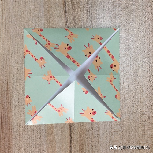 创意纸艺手工教程——「折纸」用纸折一顶乌纱帽