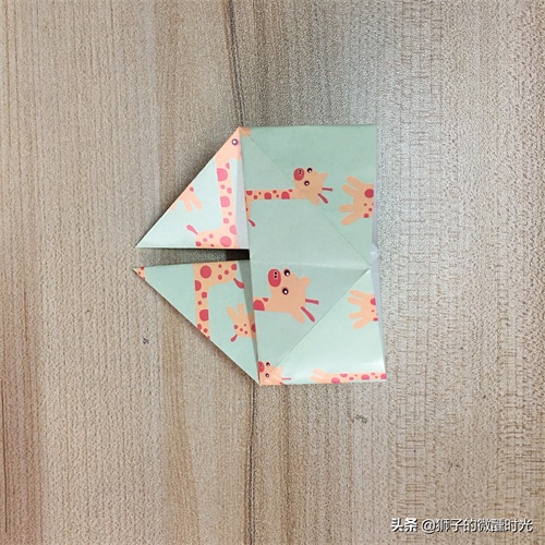 创意纸艺手工教程——「折纸」用纸折一顶乌纱帽