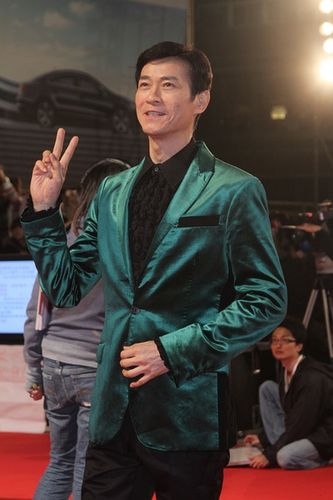 郑少秋个人资料(郑少秋个人资料简介及身高)