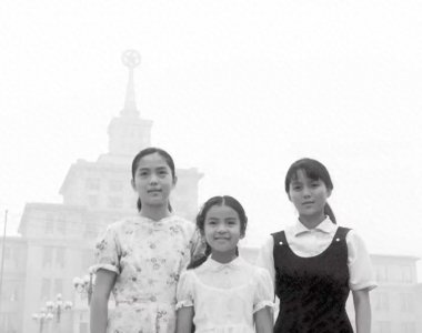 ​著名央视主持人朱迅个人资料图片 ，不为人知的另一面