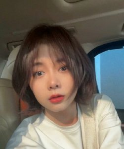 ​看了谭松韵的近照，我才意识到浪费钱去“整容”，还不如换发型！