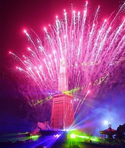 ​长沙的浪漫不止橘子洲！这4处也可打卡绚烂的烟花