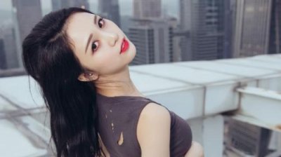 ​女人被撩起来是怎样的？被女生撩是什么感觉,你被这样撩过吗?